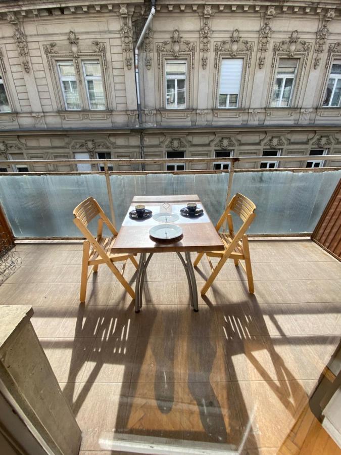 Apartamento Parisi Flat Budapest Exterior foto
