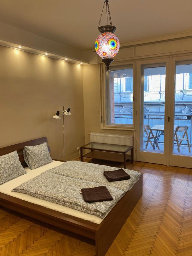 Apartamento Parisi Flat Budapest Exterior foto
